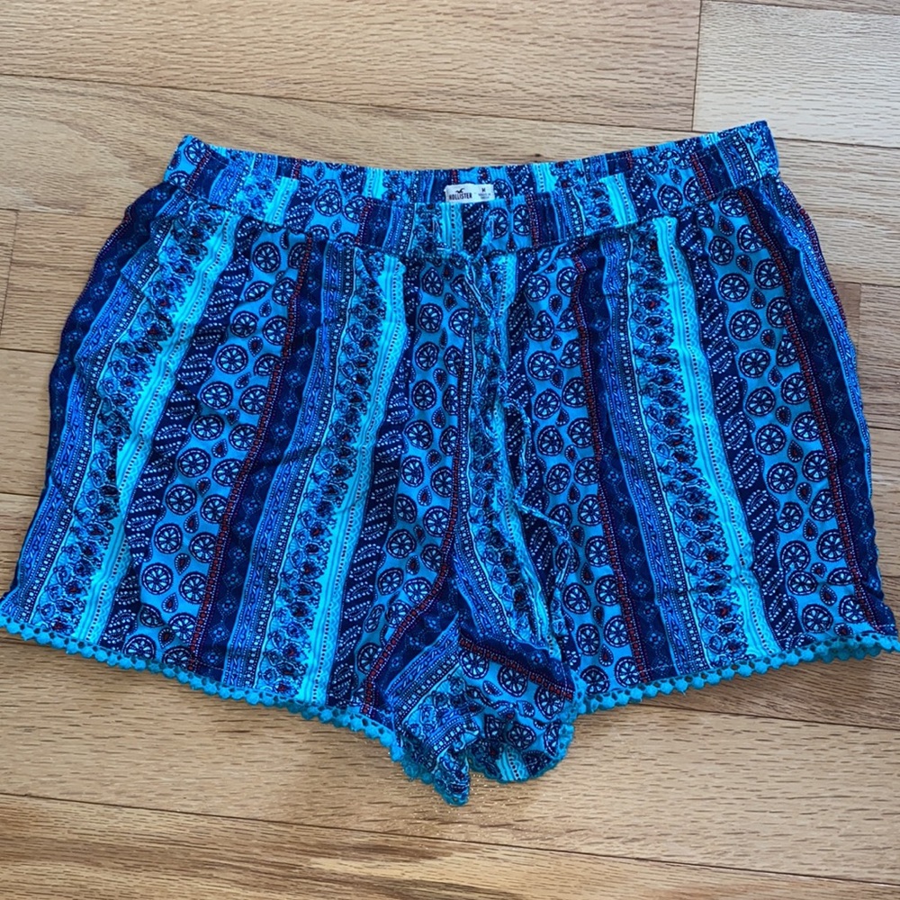 Hollister shorts - Picture 2 of 3